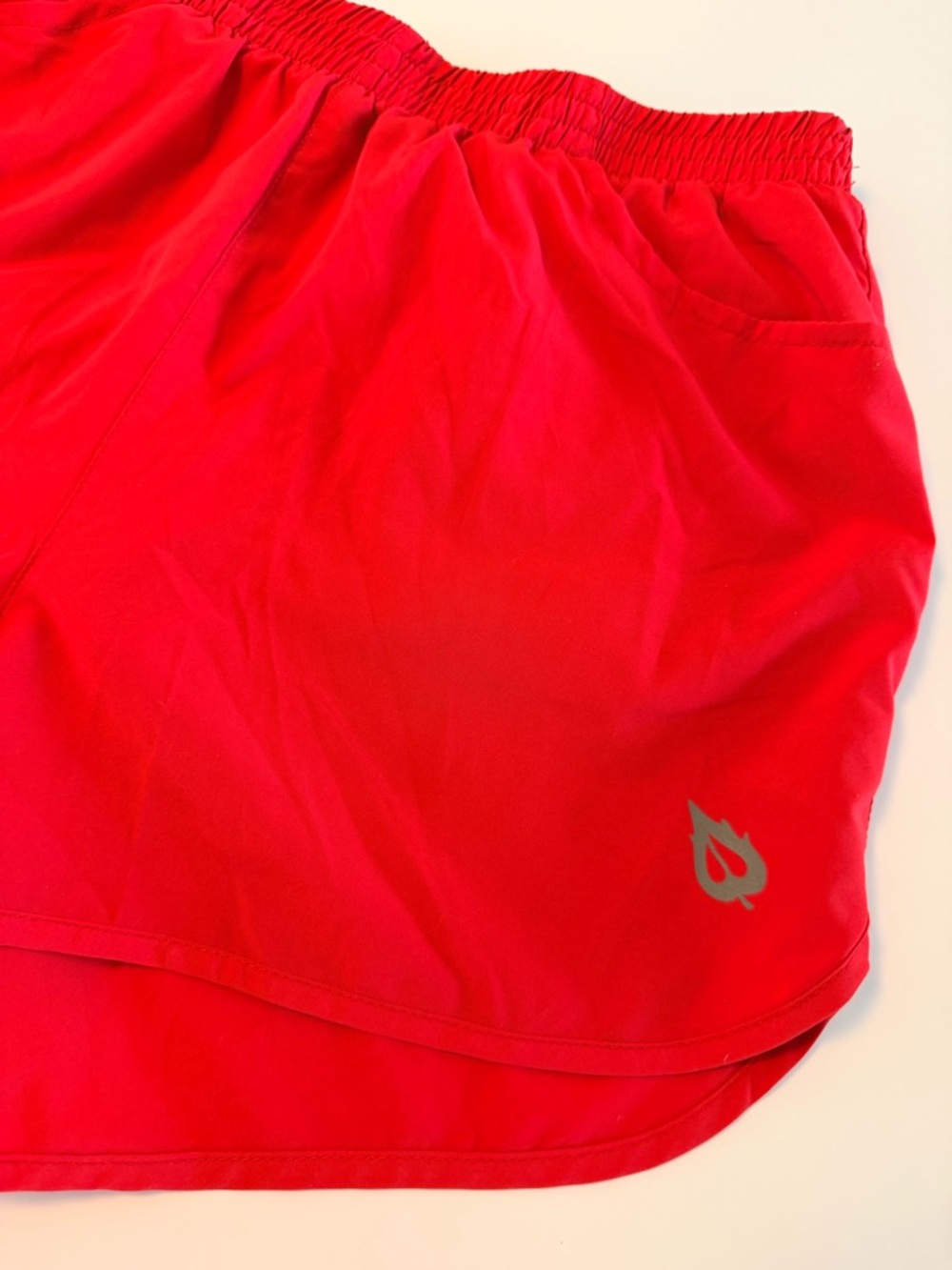 Baleaf Size S Womens Red Stretch Waist Lined Pocket Running Shorts, Lightweight - Picture 2 of 15